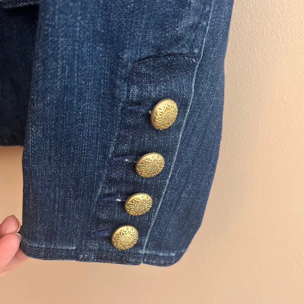 Oscar de la Renta Denim Jacket Embroidered Collar Gold Buttons Blue Womens 8